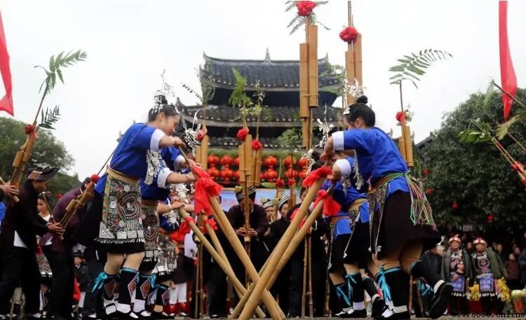 苗族芦笙节在什么時候