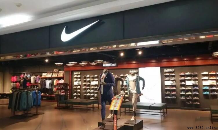 耐克阿迪折扣店真偽解析:是否為正品及價格優惠指南