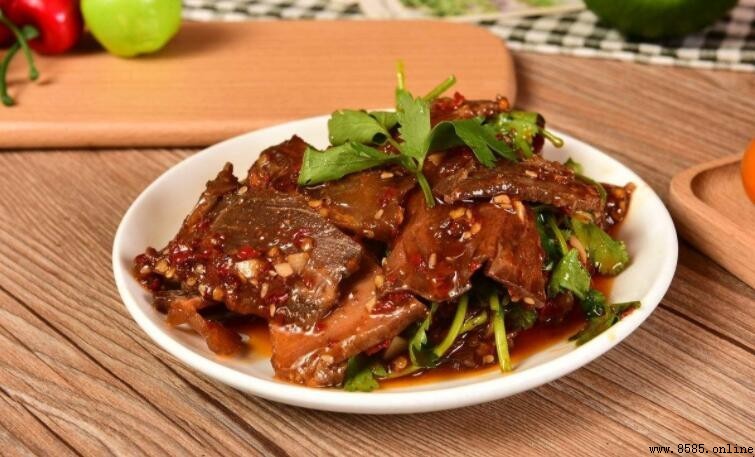 鹬牛肉發霉了還能吃嗎?安全食用指南