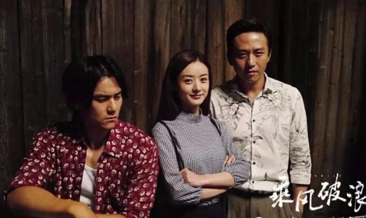 《乘风破浪》劇情簡介:賽車手徐太浪的時光冒險