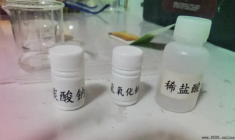 稀鹽酸的化學式