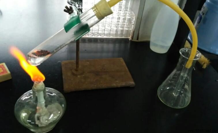碳酸钠與鹽酸反應現象及化學方程式