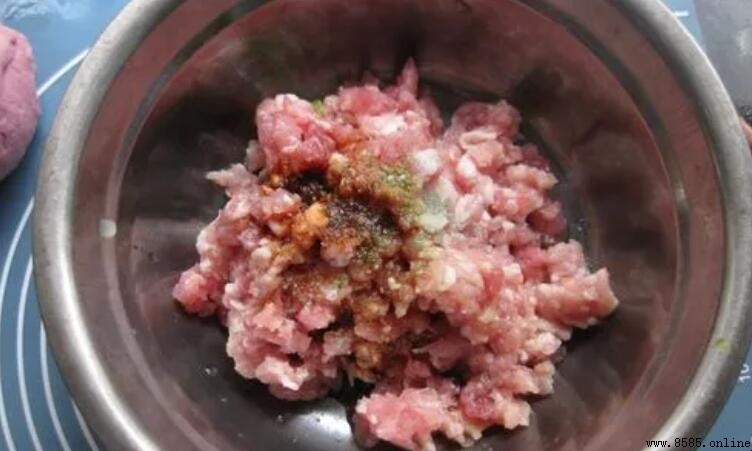 肉餡加蚝油會蓋住肉味嗎？