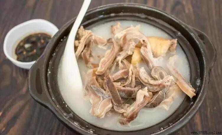 豬肚湯怎麼炖才奶白色?3個關鍵技巧,濃郁湯頭輕鬆做