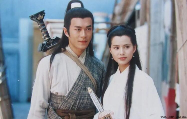 小龍女比楊過大多少歲?揭秘兩人年齡差距與演變