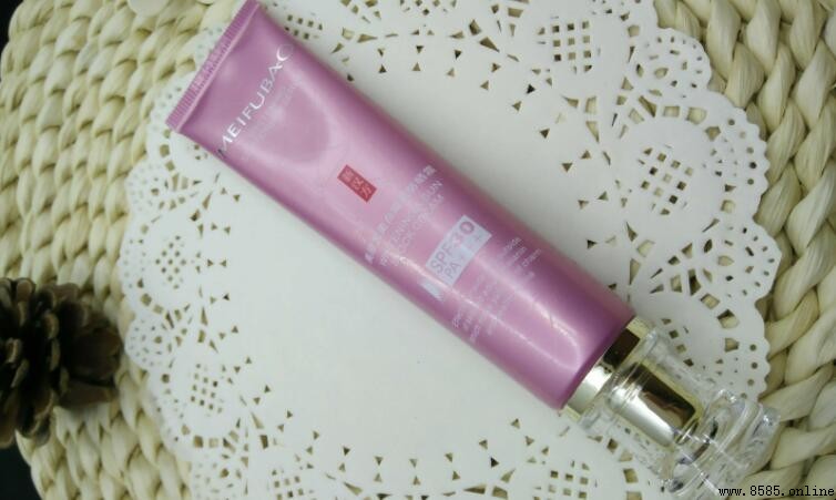 SPF30 與 SPF50 的差別是什麼？