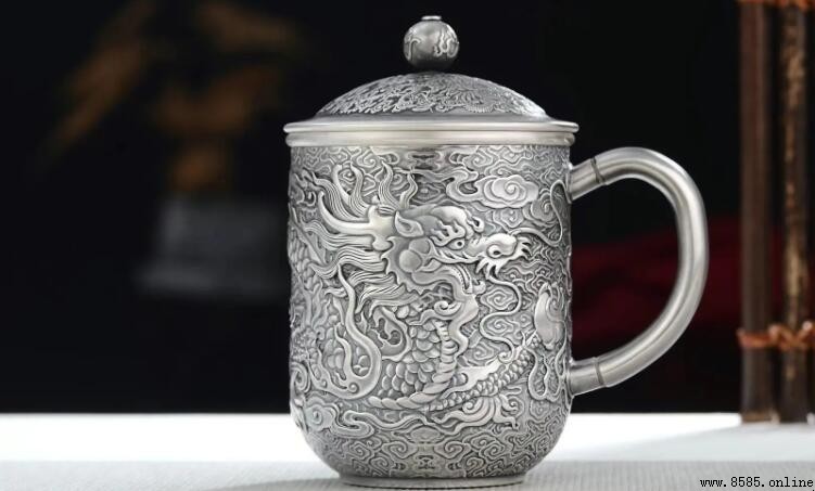 銀杯子可以泡茶嗎？銀杯泡茶的功效與注意事項