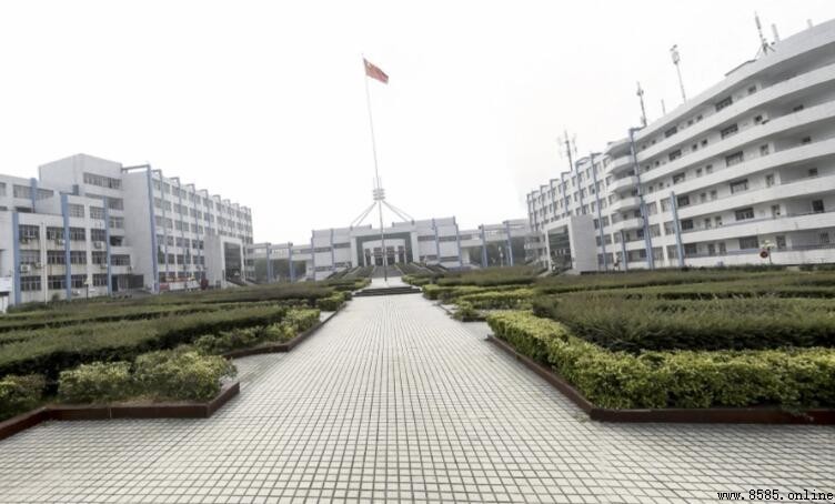 湖北职业技术学院在哪里