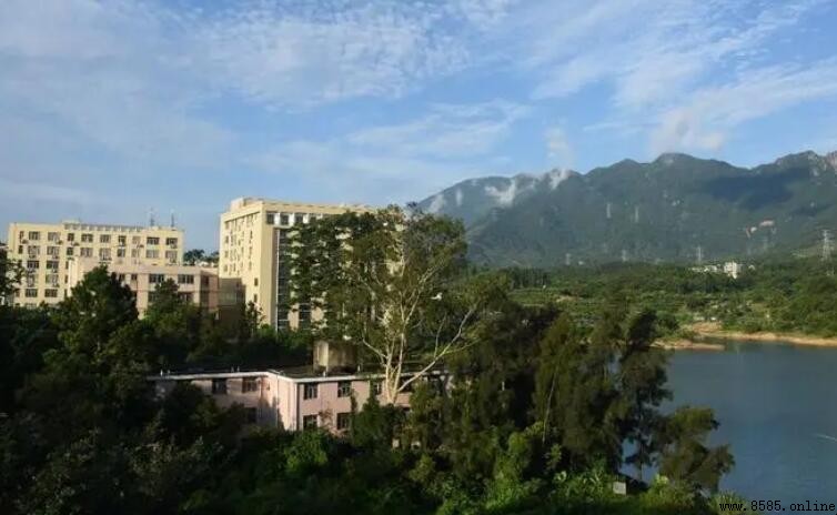 福建农业职业技术学院是大专还是中专?