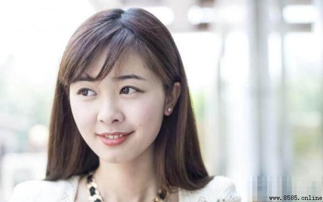 發際線低的女生適合哪些發型