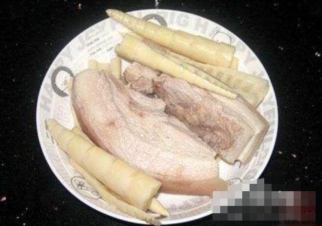 五花肉炒筍尖步驟