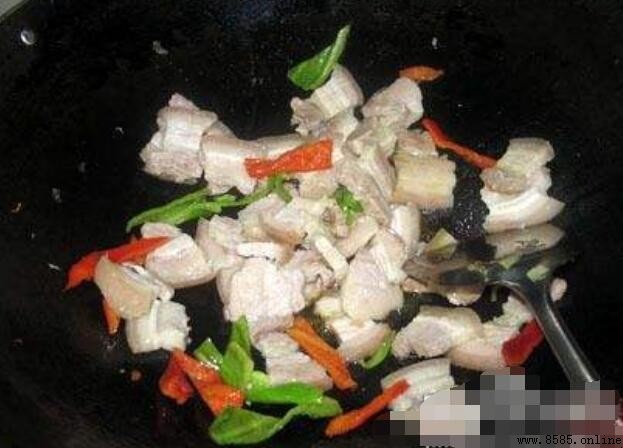 五花肉炒筍尖步驟