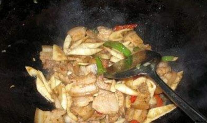 五花肉炒筍尖步驟