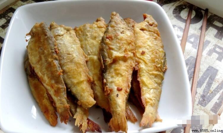 炸魚是沾乾麵還是掛麵糊?一文告訴你差別在哪