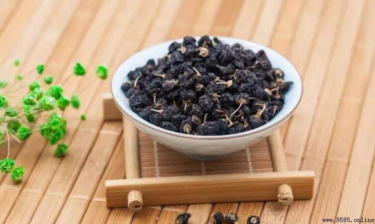 新疆特色干果有哪些