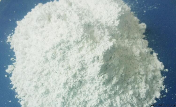 氧化鈣的化學式與性質