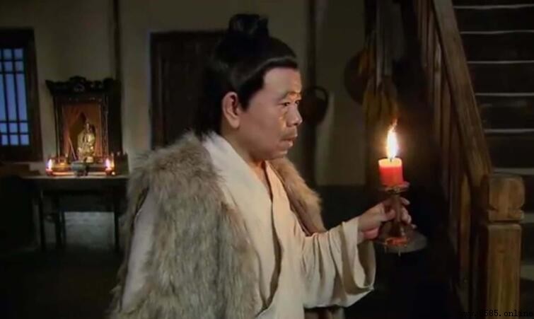 潘长江在哪个电视剧中饰演武大郎