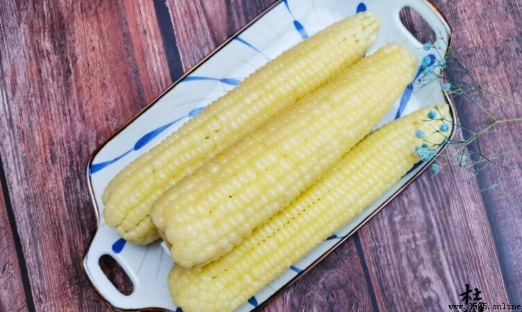 糯玉米要煮多久才熟？正確步驟與時間指南