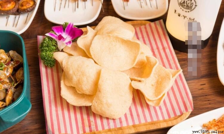 炸蝦片是熱油還是冷油下鍋?正確做法與技巧分享