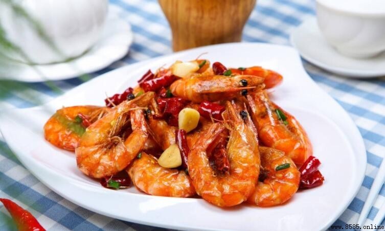 香辣蝦要掛糊嗎?解析正確做法與技巧