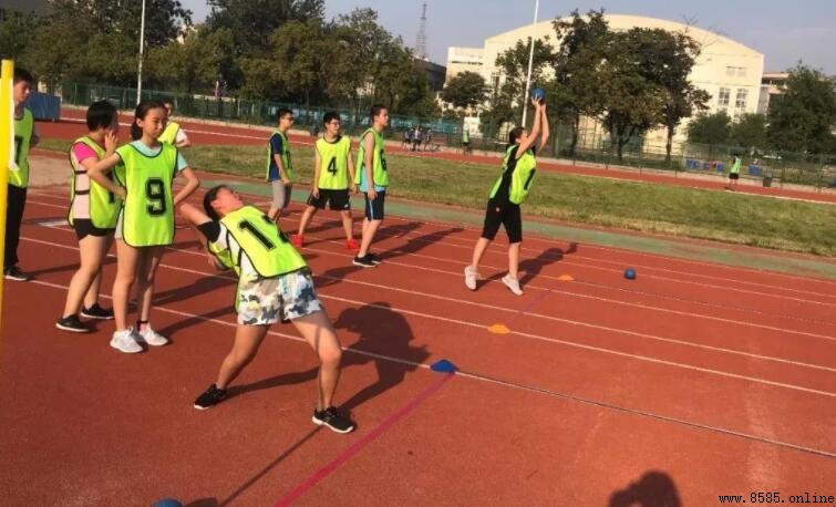 中考实心球满分标准:男生与女生的达标距离