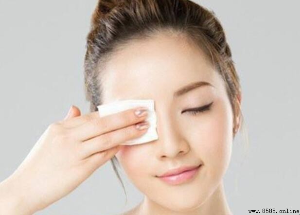 精華水使用教學：正確步驟與技巧