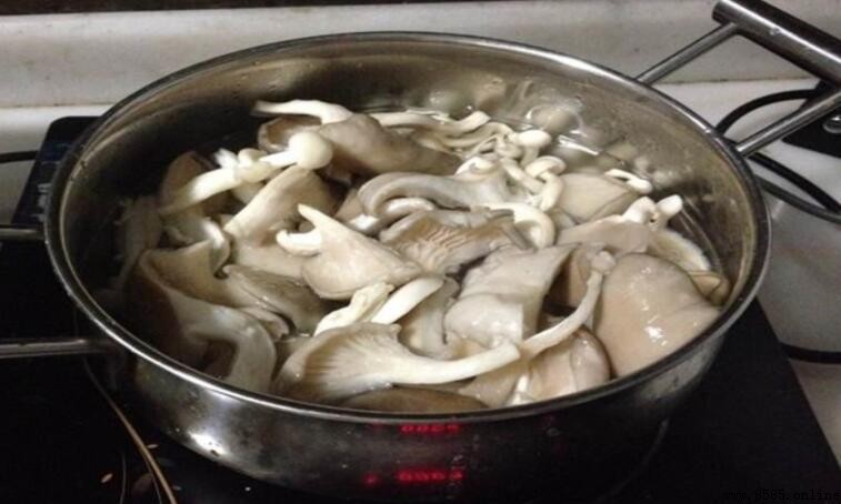 蘑菇焯水需要多長時間