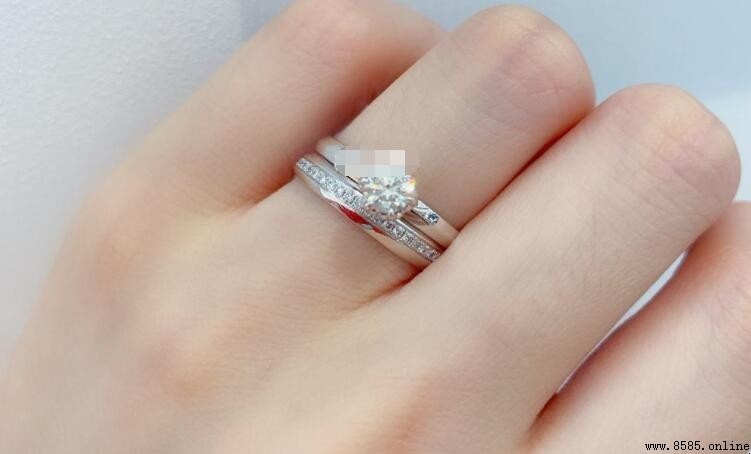 女生結婚戒指戴哪只手?傳統與現代之間的選擇