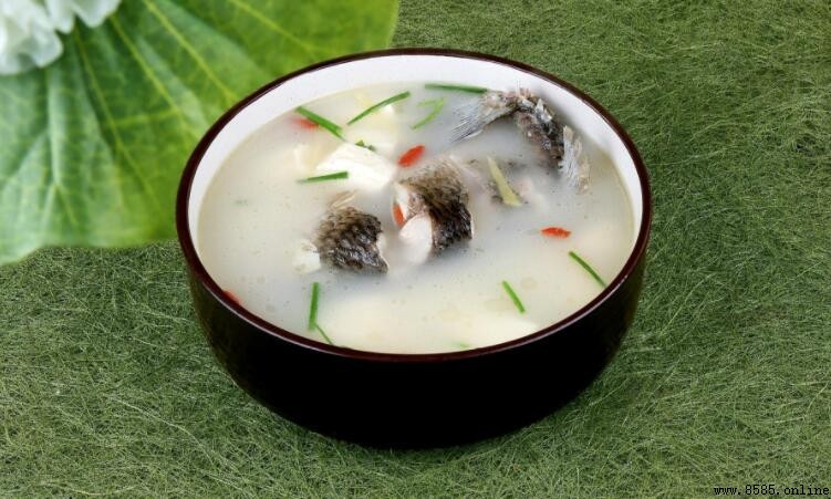 熬魚湯用開水還是冷水？
