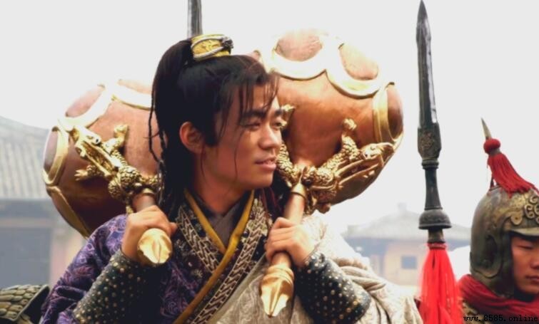《隋唐英雄》中李元霸哪一集去世？