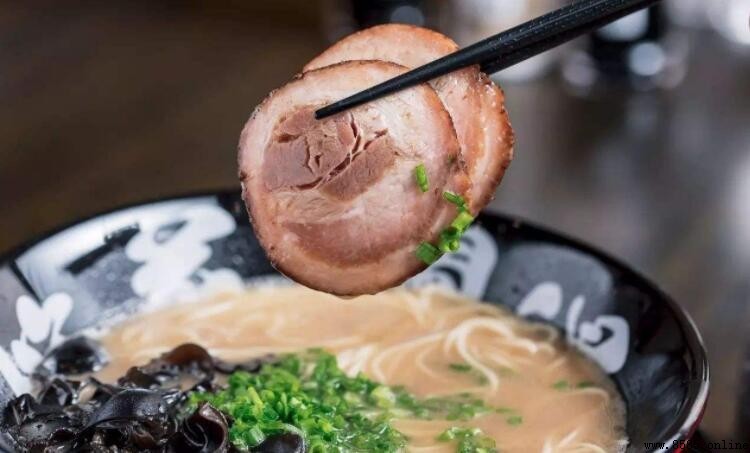 豚骨是什麼骨？解析豚骨拉面的湯底來源
