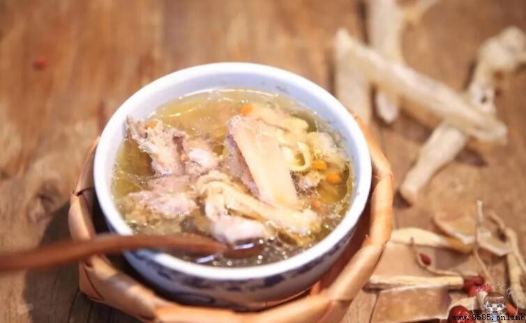 花膠燉雞需要多久？詳細教學與時間建議
