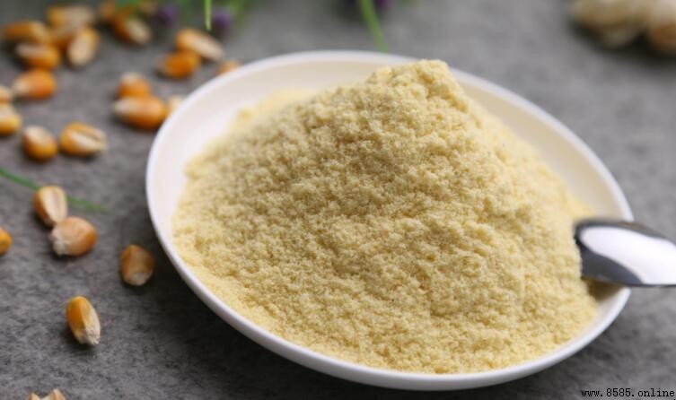 玉米粉與玉米澱粉有什麼差異?一文解析兩者用途與製程