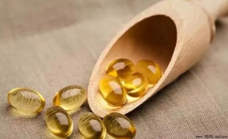 過期維生素E能不能塗臉？使用風險須知
