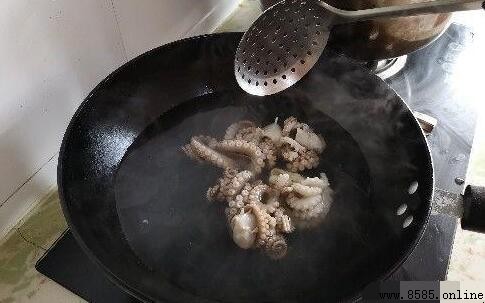 八爪魚怎麼做好吃:清爽醬爆做法