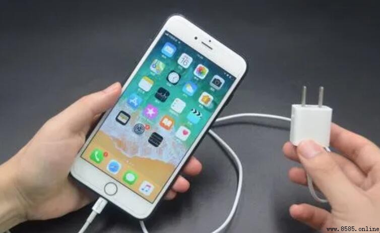 充電時能玩手機嗎？全面解析充電與使用的手機風險