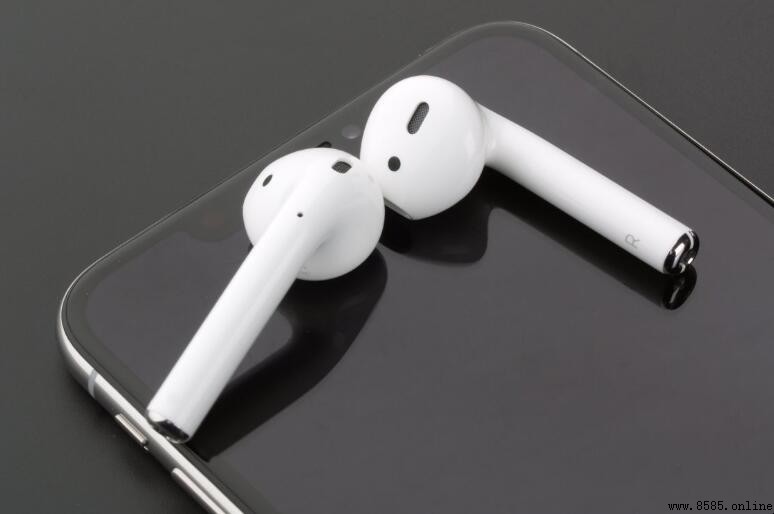 蘋果 AirPods 充電多久充滿?使用時間與充電技巧解析