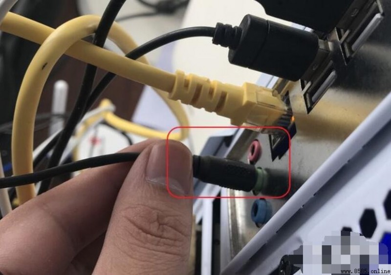 電腦音箱如何正確安裝與連接