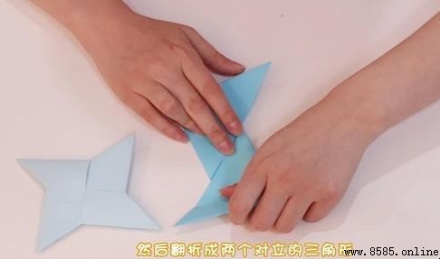 如何折叠飞镖：简单步骤图解