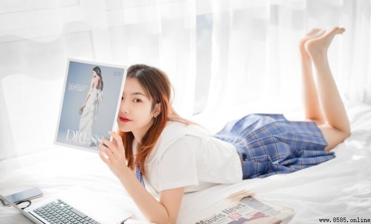 赞美女生漂亮的幽默句子