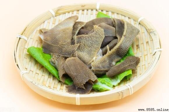 黑毛肚與白毛肚的差異比較