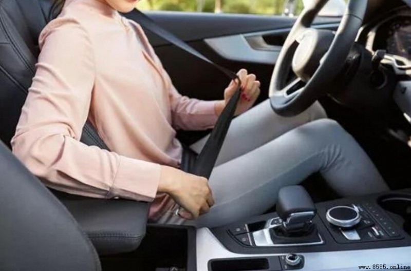 開車不系安全帶是否會被罰款並扣分?詳細規則解析
