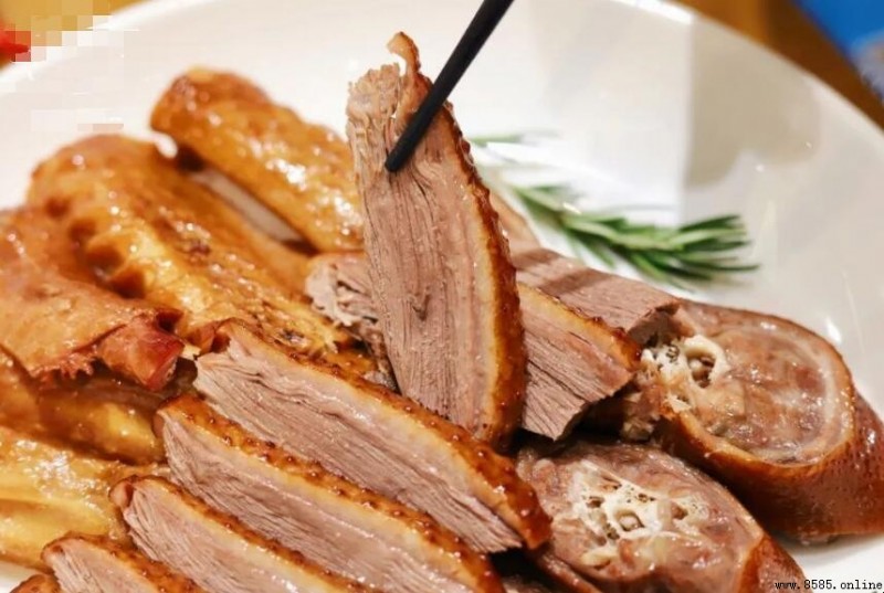鵝肉是發物嗎？解析其影響與食用注意事項