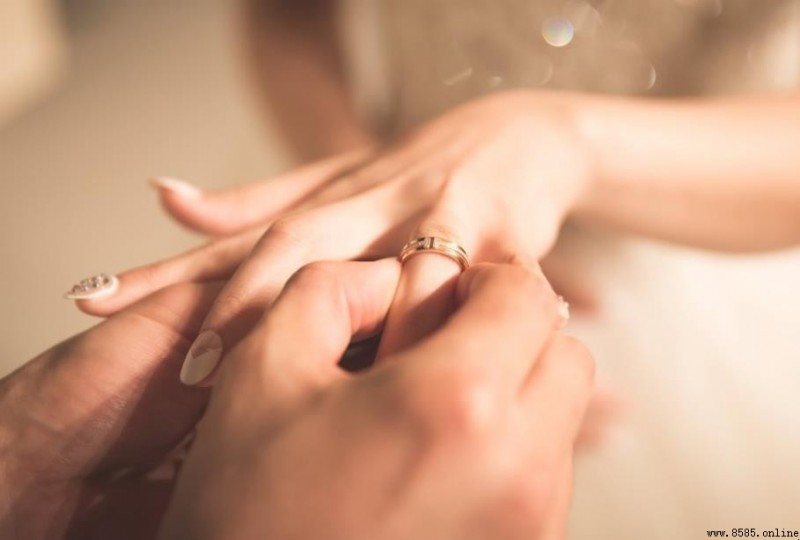 婚戒的淵源與象徵意義