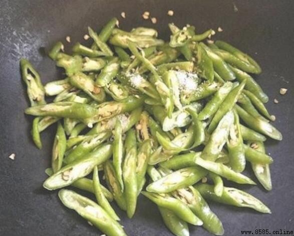杭椒炒肉怎么做
