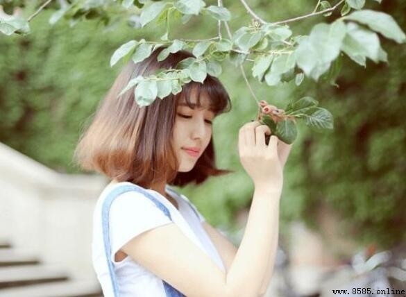 誇自己漂亮的幽默句子精選