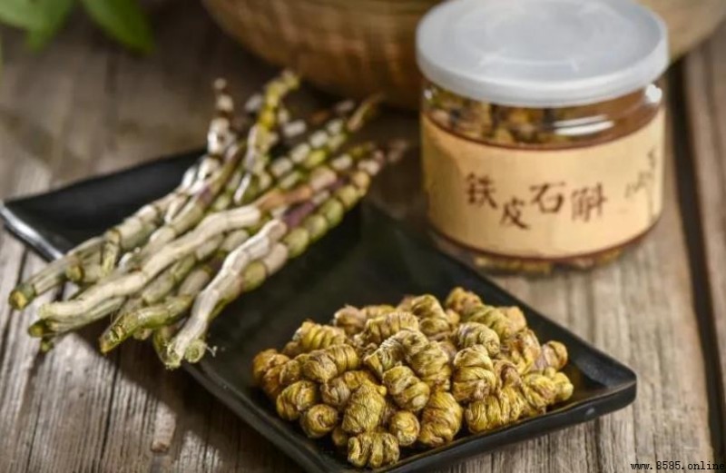 石斛可以嚼著吃嗎?正確食用方法及功效解析