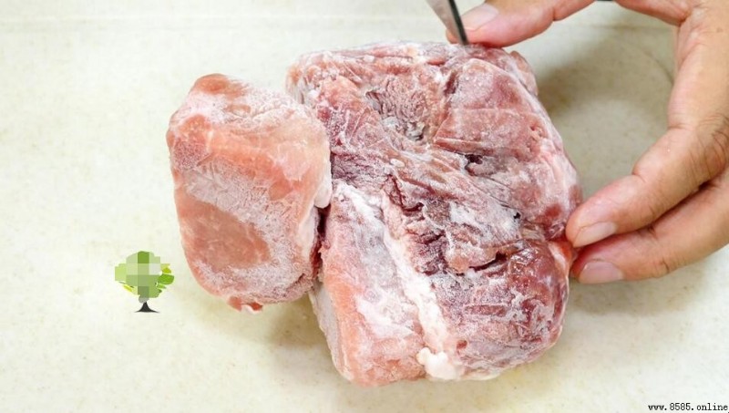 鹽水解凍肉的最快方法是什麼