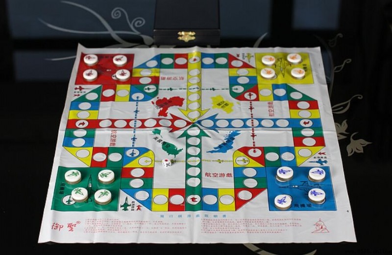 飛行棋基本玩法