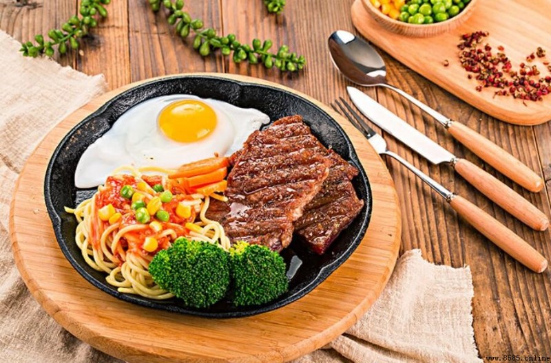 美味牛排簡筆畫教學：分步圖解